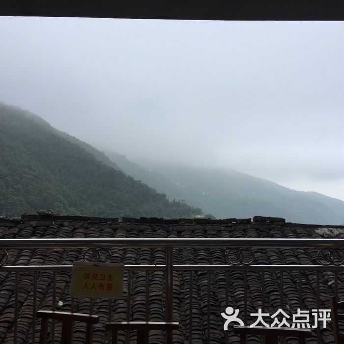 上林县下水源避暑山庄图片