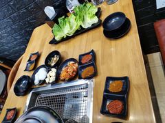 -肉甲韩国木炭烤肉(新壹街1店)