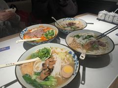 -鑫花溪牛肉米粉(凤凰街创始总店)