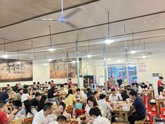 -冶建镜子·老南昌大排档·江西虾王(总店)