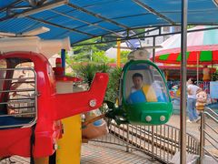 -顺德大良半月城游乐场