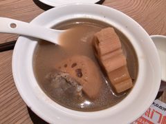 -艳阳天·非遗楚菜(武汉客厅店)