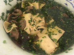 -八张桌子(老店)