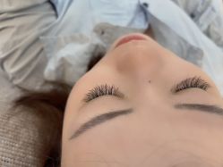 -雅洁美甲美睫