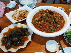 -梁姐啤酒鱼(兴坪古镇店)