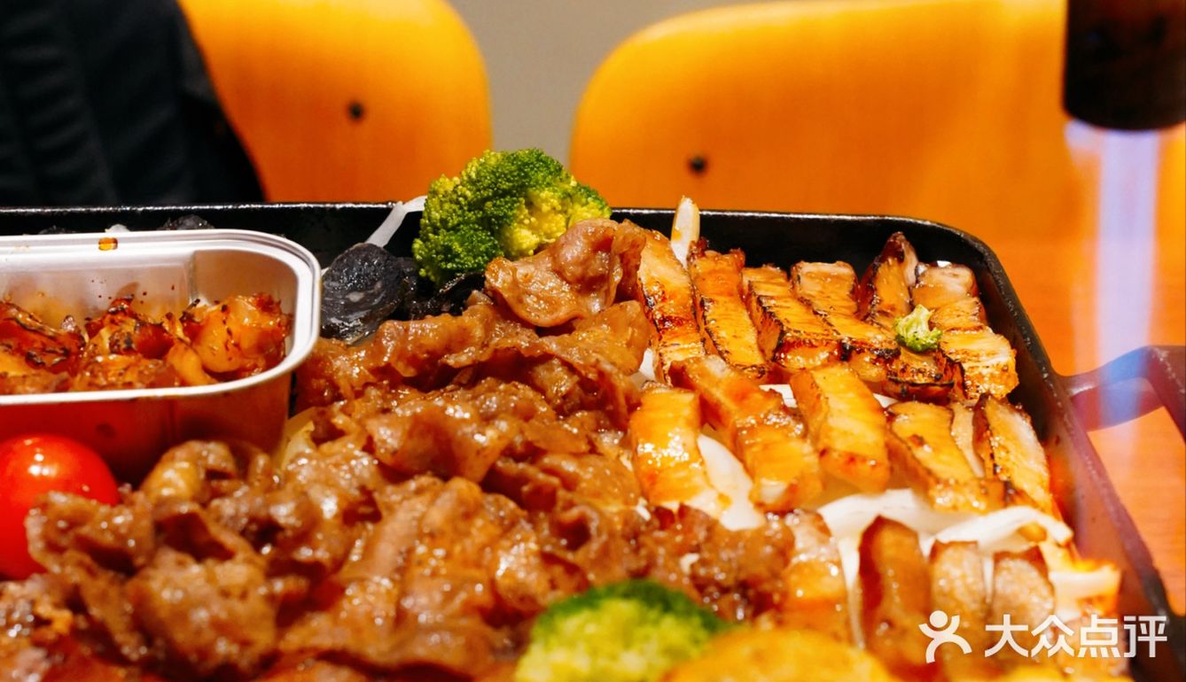 烤肉拼盘我可以！！！