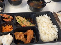 -温州中升华奥奥迪4S店(塘下店)