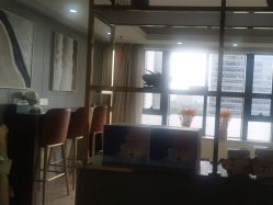 -Mamom club 慢会所(爱丁堡店)