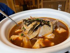 -鱼鲜饭香·招牌汽锅剁椒鱼头王