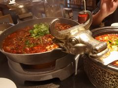 -万重锦·人文川菜馆(骡马市店)