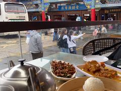 -隔壁老王·家常云南菜(花巷店)