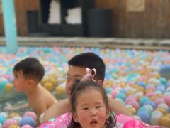 -天目湖涵田半山温泉水乐园