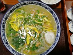 -桥馫源蒙自过桥米线(蒙自店)