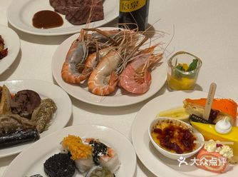 五星级酒店的晚餐自助也太好吃了叭 成都美食节来喽