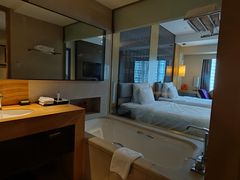 -青岛富力艾美酒店