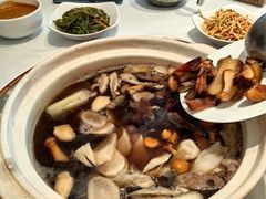 -天宜隆蘑菇宴火锅(石景山旗舰店)