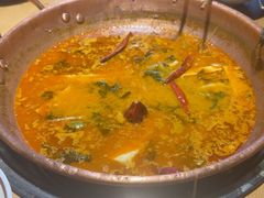 -洱火云南酸菜牛肉火锅(石景山当代商城店)