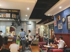 -西西弗书店&矢量咖啡(壹方购物中心店)