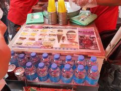 -詹爷爷乌节路街头冰淇淋