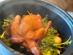 干巴菌电饭煲焗乳鸽-新荣记(建国门外大街店)