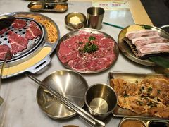 -韩宫宴烤肉·黑毛和牛·料理(荆门漳河万达店)