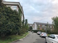 -苏体天云湖运动度假村