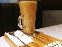 尊赏丝滑奶茶（热）-必胜客(会展店)