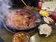 -黄潇洒老火锅(九眼桥宏济巷店)