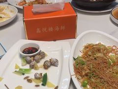 -鑫悦楼煎蟹·16年海鲜大排档