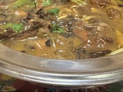 -全家福东北菜(联谊花园宜康苑店)