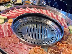 -哈哈碳都·牛肋条无限自助烤肉(台江万达店)