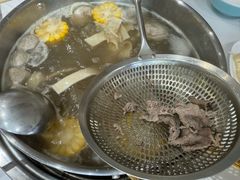 -吕记潮汕牛肉火锅(海宁海昌南路店)