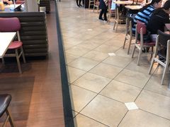 大堂-必胜客(机场路店)