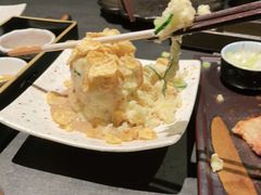 -铭牛烧肉·和牛海鲜自助(高新月牙湖店)