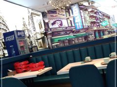 大堂-巴四老城区炭火蛙锅(京通店)