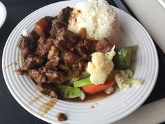 柱侯萝葡文牛腩配白饭-湾景餐厅(海洋公园店)