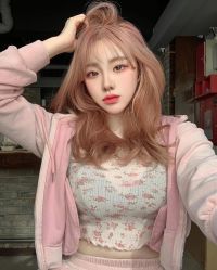 -AYO SALON