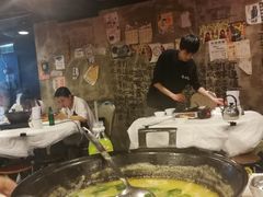 -鲜入围煮花胶鸡海鲜火锅