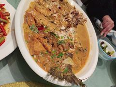 -老码头黑皮肘子锅包肉(赣水路店)