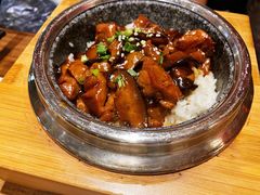 照烧鸡腿饭-明洞阿姨·韩式酱蟹烤肉·创意料理(三元桥店)