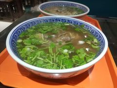 -牛壹品牛肉拉面(东风路店)