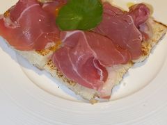 -wineapp葡萄酒餐吧(外滩金融中心店)