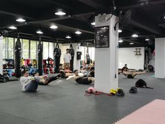 -FIGHTMAN格斗俱乐部(长宁临空店)