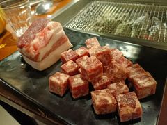 -肉甲韩国木炭烤肉(新壹街1店)