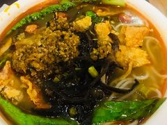 -水平有限螺蛳粉(宏达大厦店)