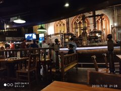 -皇冠自酿啤酒坊(中国红街5号楼店)