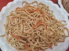 -金杨拉面王小吃面馆·牛三宝面·红烧牛肉粉