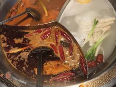 -辣伍鲜毛肚老火锅(元一店)