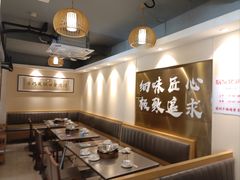 -胡须佬鸡煲四季火锅店(石厦西村直营店)