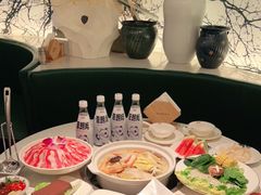 -三人行骨头王火锅(长寿店)